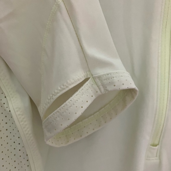 Neon yellow Athleta half-zip - Picture 4 of 6